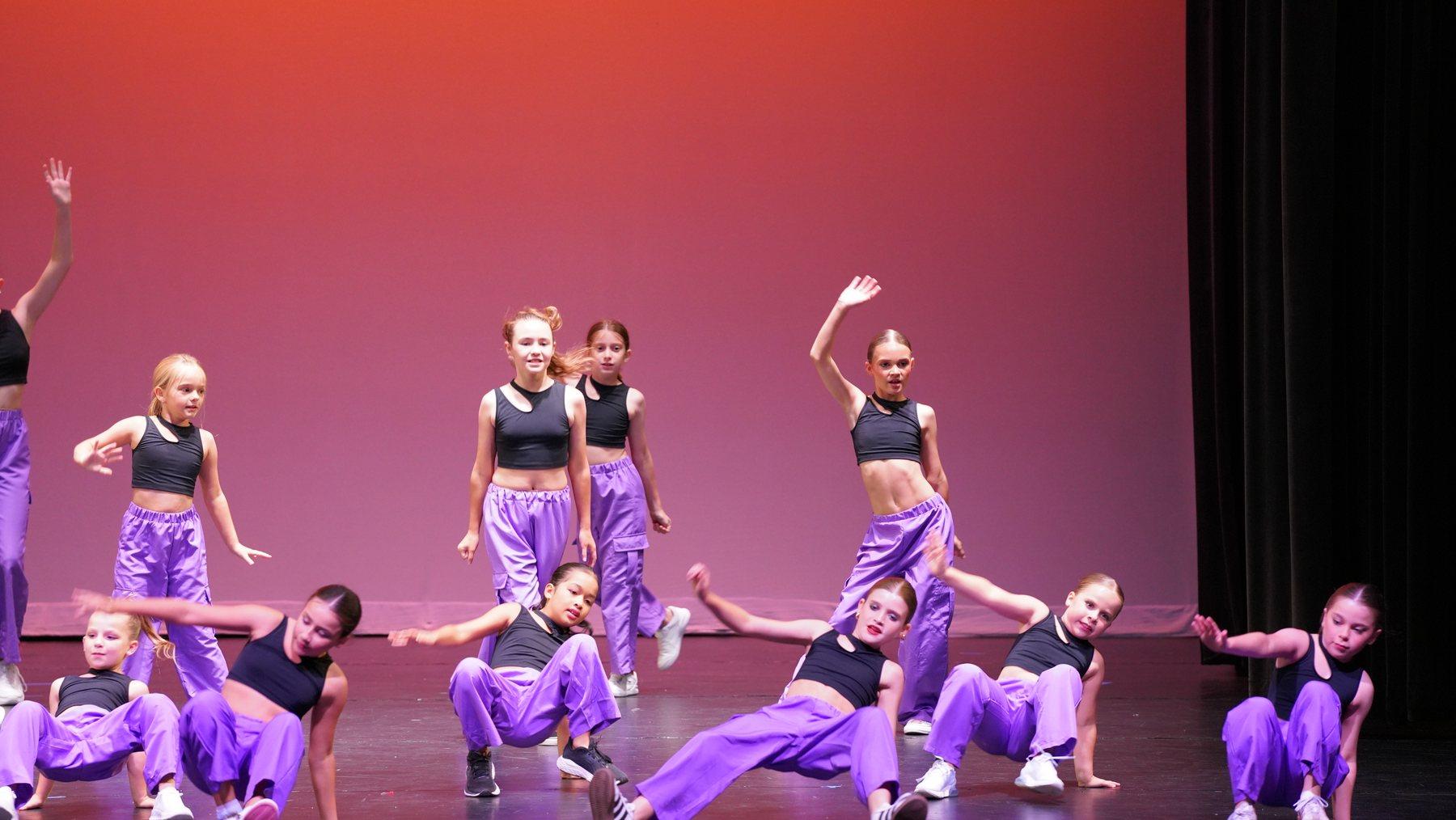 Hot To Go! recital photo 2